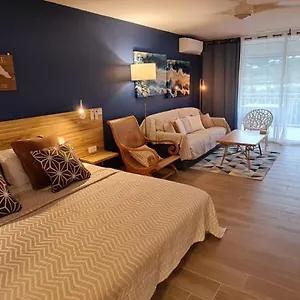 Apartment Charm And Sea, Large Designed By Architect, Cul de Sac